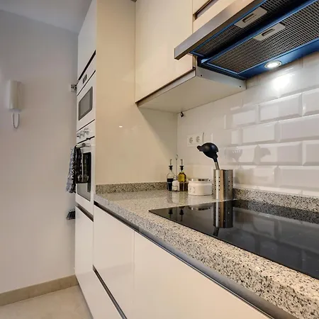 Stunning 1 Bedroom In Centre Appartement