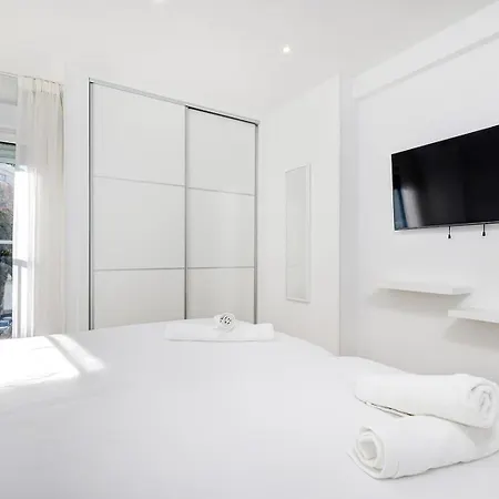Appartement Stunning 1 Bedroom In Centre *